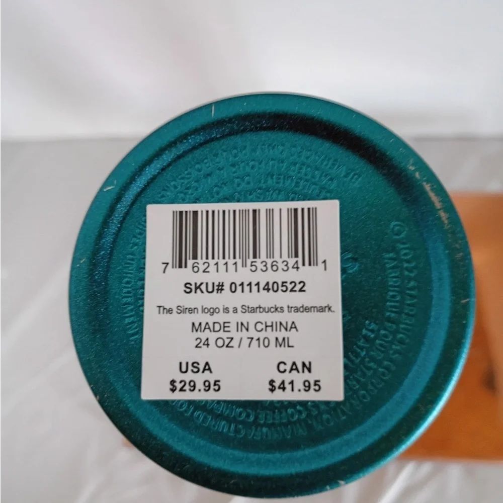 Starbucks Metallic Gradient Tumbler 24oz Purple Blue Green Insulated Travel Cup